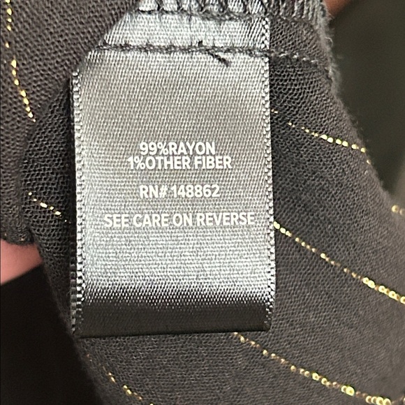 Torrid Black Gauze Button Front Smocked Babydoll Blouse Size 5X - Picture 6 of 16